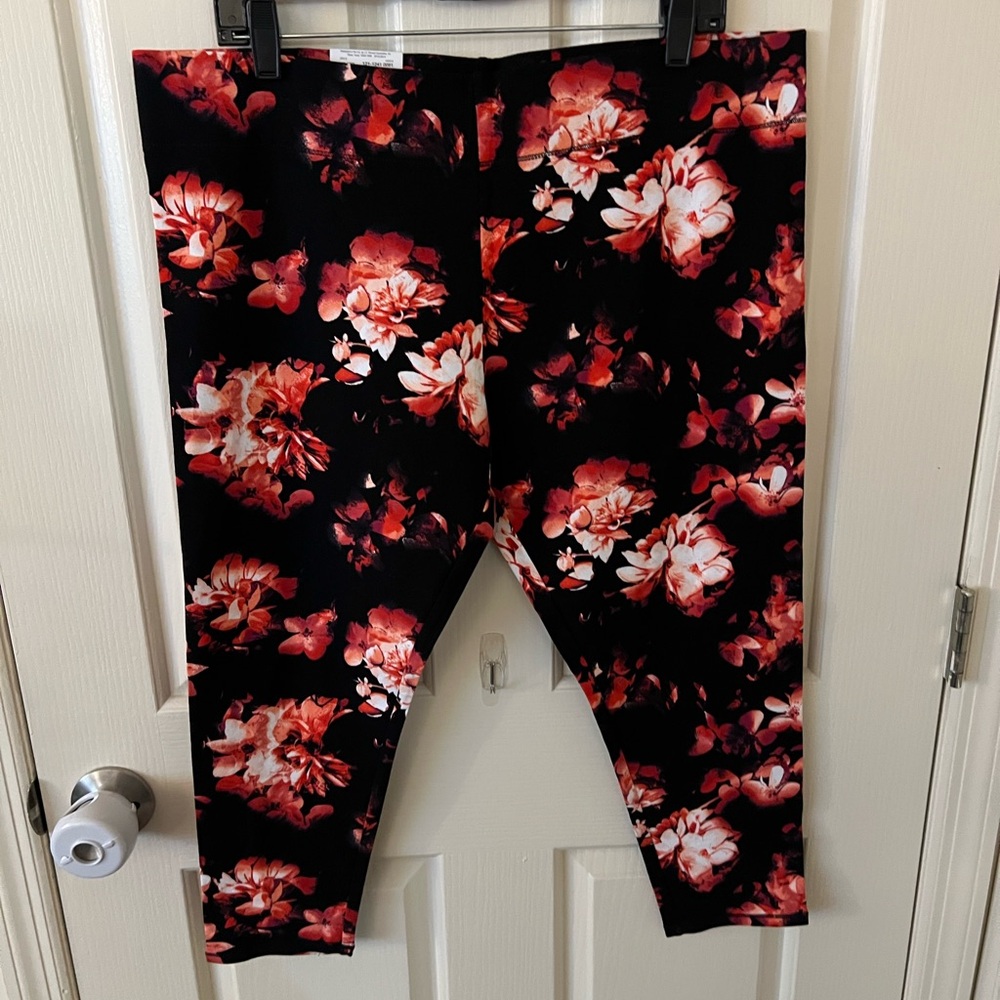 Mixit Floral Crop Leggings - Black and Red